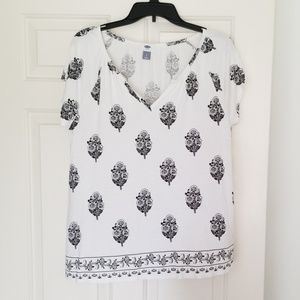 Old Navy top